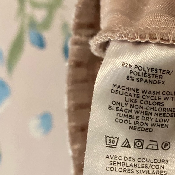 LOFT | Top - Picture 6 of 9